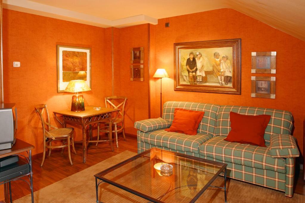 Hotel Avenida Real Вальявисьоса Номер фото